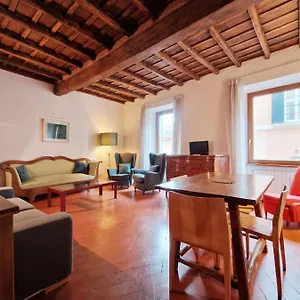 Appartamento La Giulia Exclusive - Homkeey, Roma